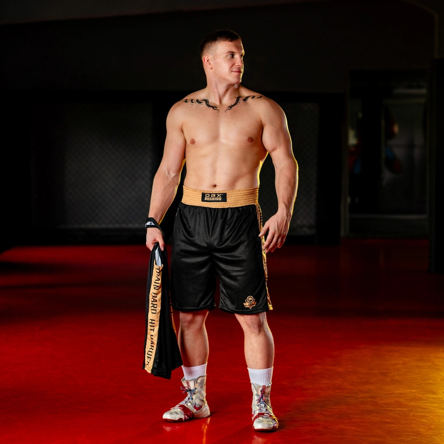 AnyConv.com__pol_pl_Spodenki-bokserskie-treningowe-GOLD-3482_13